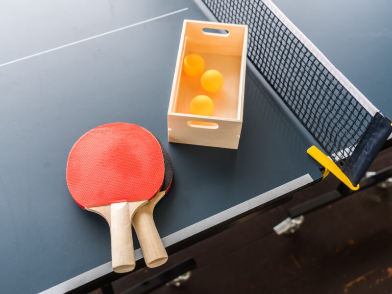 Bliv klar til bordtennis med et fantastisk bordtennissæt