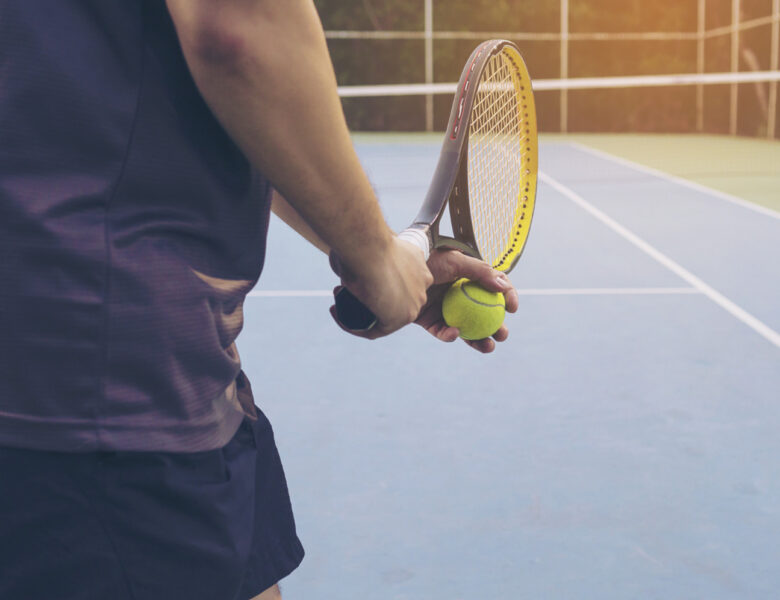 Tennis ketcher test – Ram den perfekte serv med den rette tennisketcher