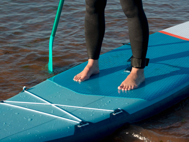 Paddleboard sikkerhedsline test – Sådan bliver du sikker på paddleboardet